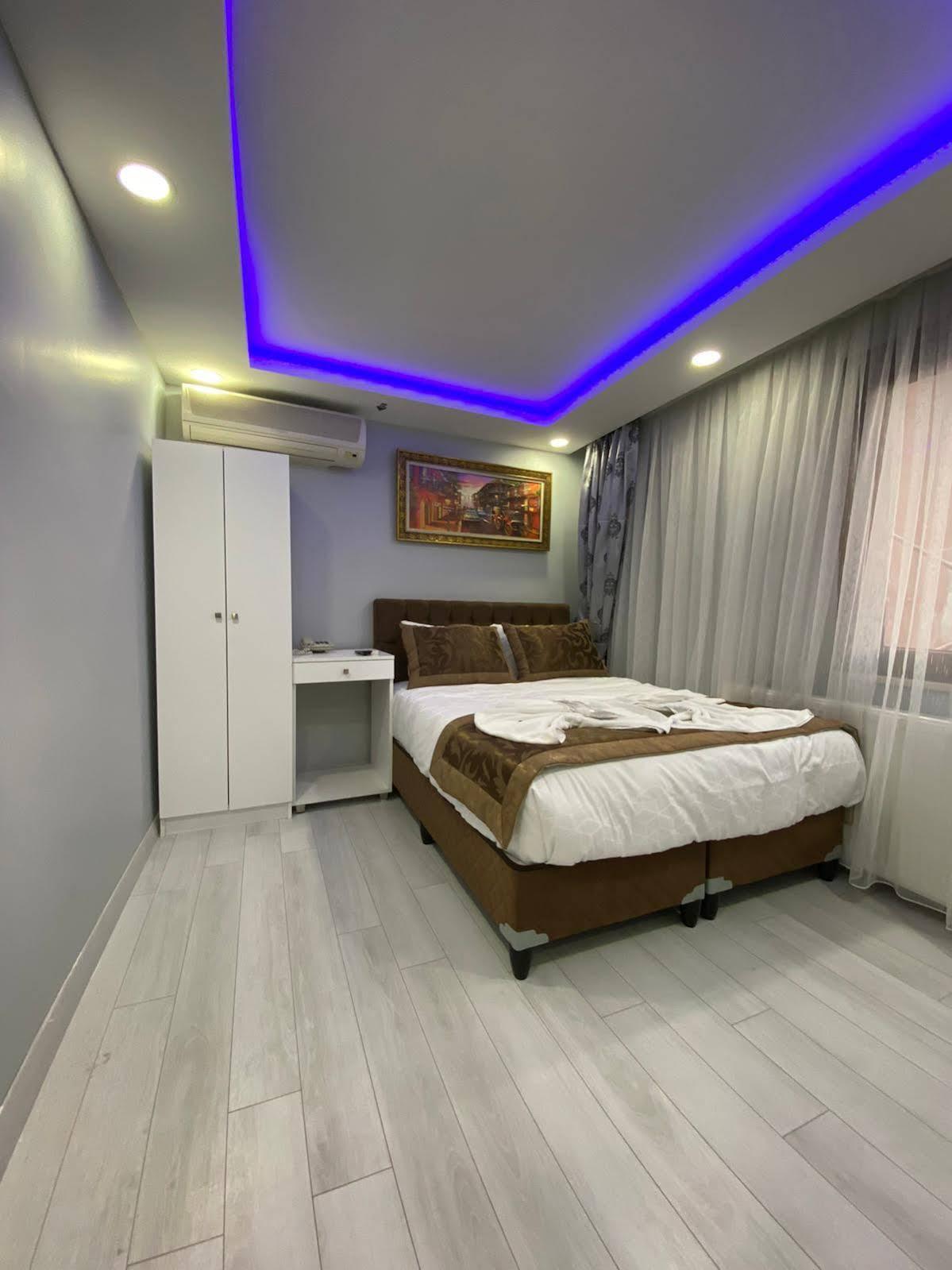 Hamzabey Hotel Istanbul Bagian luar foto